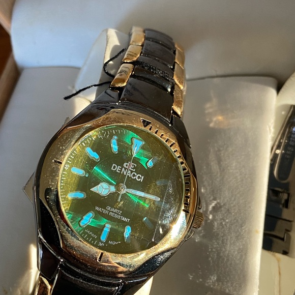 Vintage DENACCI His & Hers Watch set Water Resistant NEW In Box! $199 Retail - Picture 3 of 14